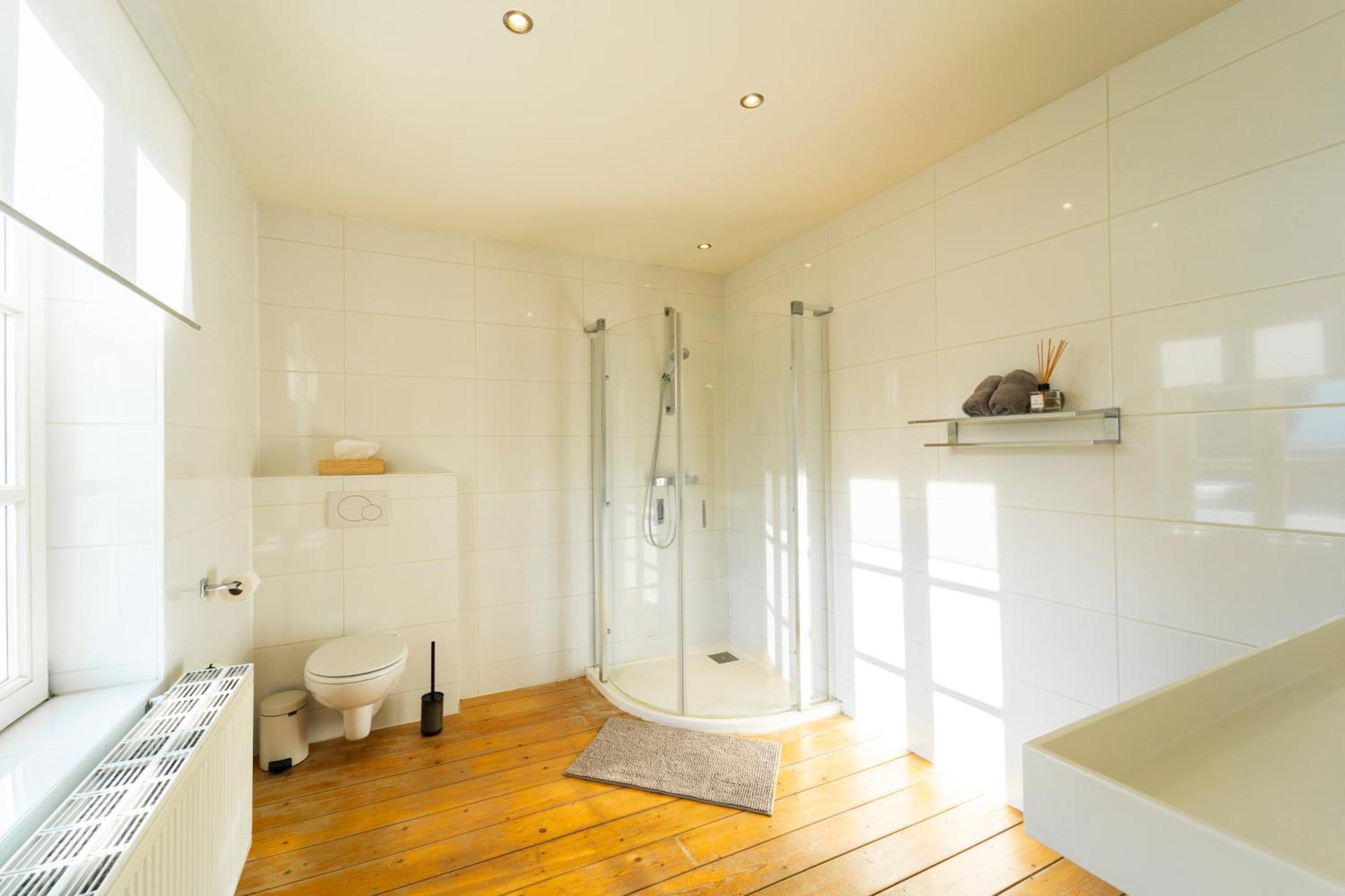 New! Unieke Vakantiewoning In Bosrijke Omgeving Tongeren Exterior photo