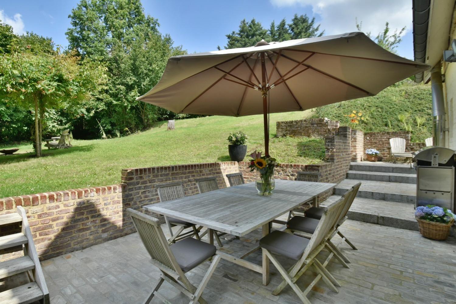 New! Unieke Vakantiewoning In Bosrijke Omgeving Tongeren Exterior photo